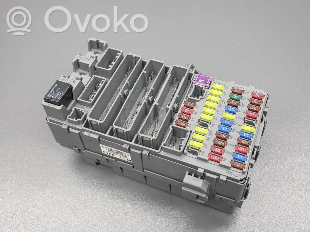 Honda CR-V Sulakemoduuli 