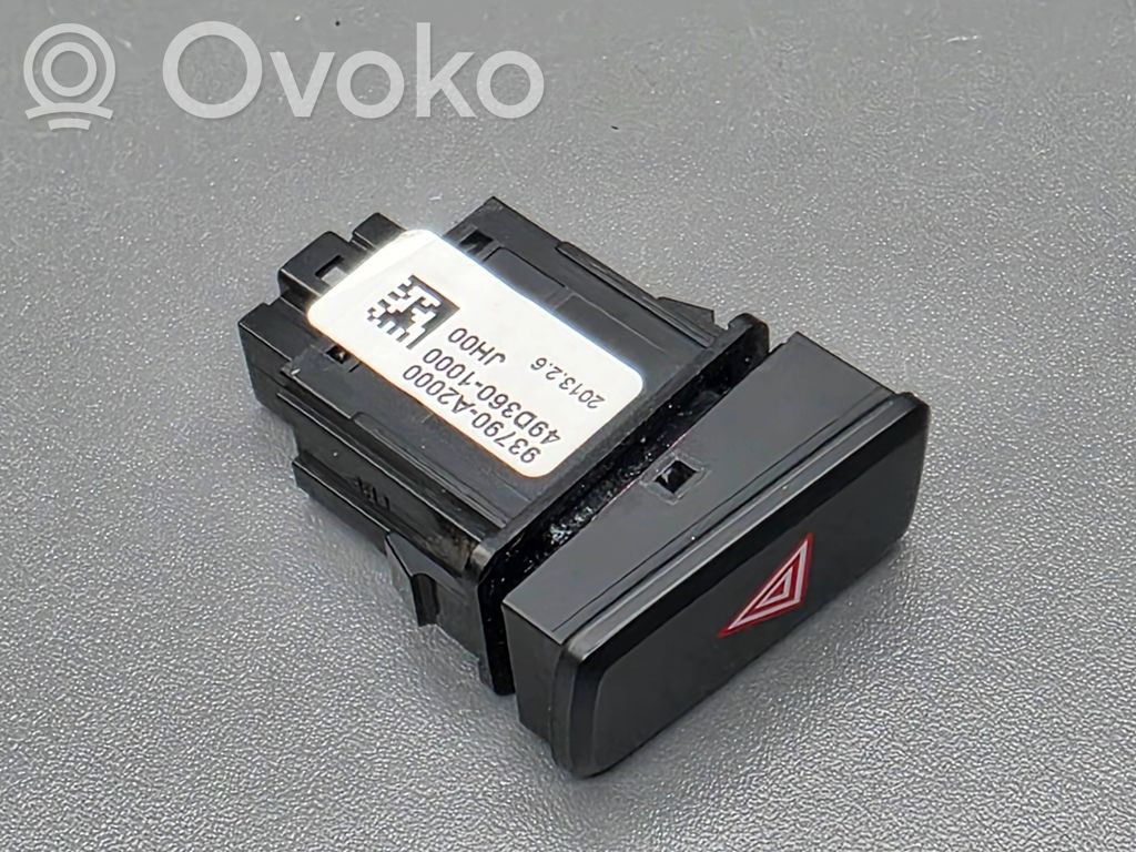 Hazard light switch   93790A2000,49D3601000,49D3601400