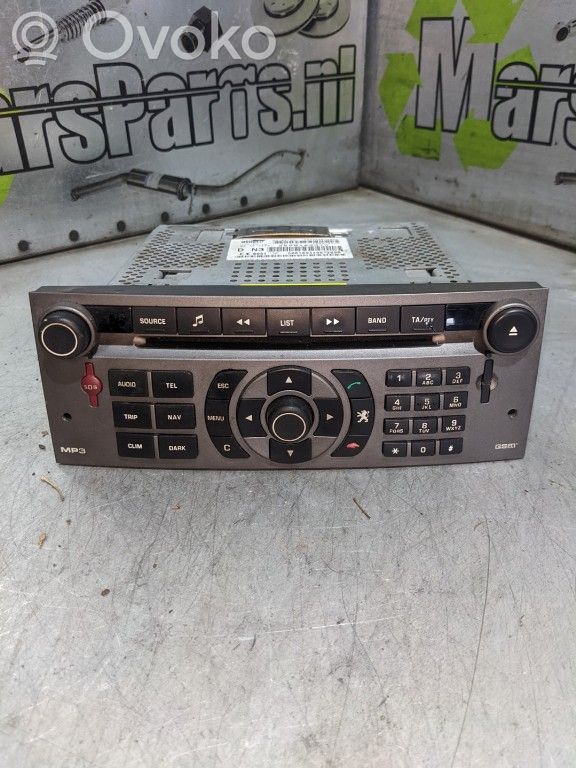 Peugeot 407 Panel / Radioodtwarzacz CD/DVD/GPS 