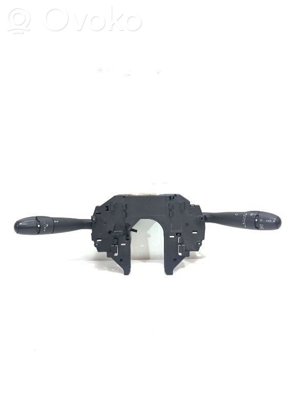 Citroen C5 Steering wheel buttons/switches 