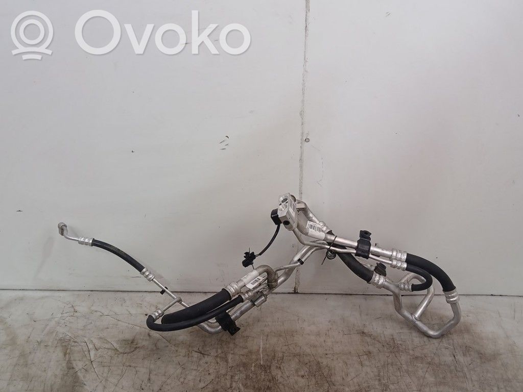 Tesla Model S Air conditioning (A/C) pipe/hose 
