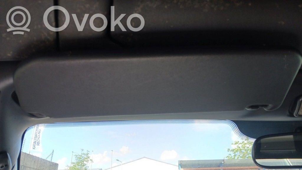 Sun visor