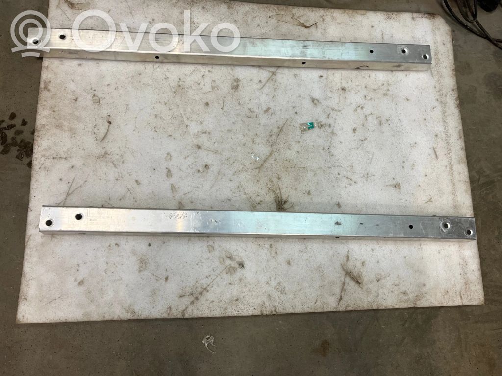 Audi Q7 4M Front bumper cross member 