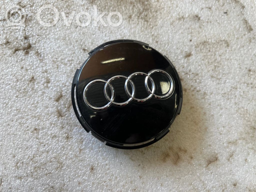 Audi Q7 4L R20-pölykapseli 