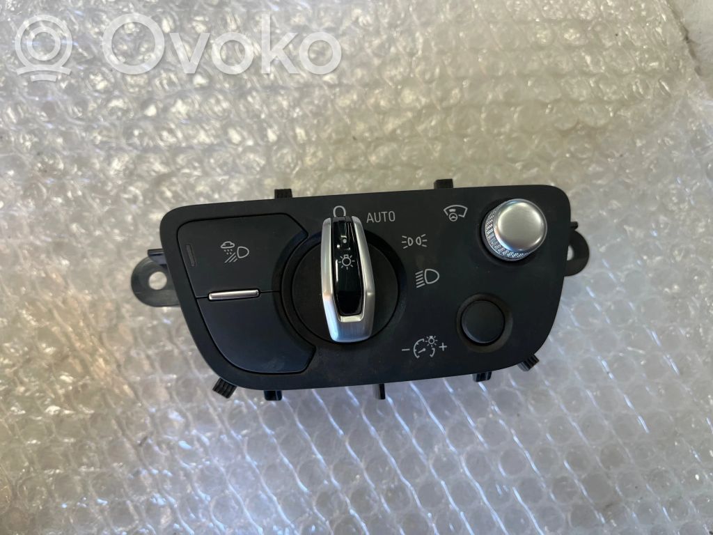 Audi Q7 4M Light switch 