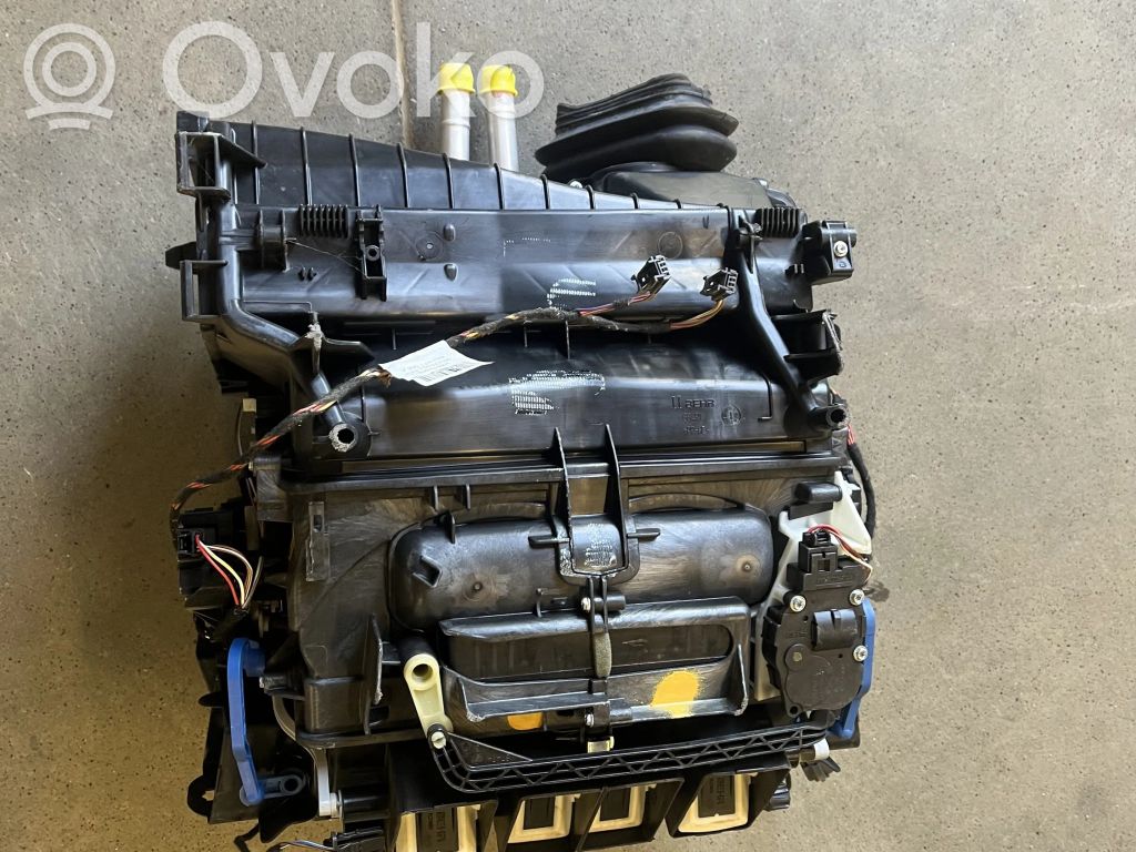 Audi A5 8T 8F Interior heater climate box assembly 