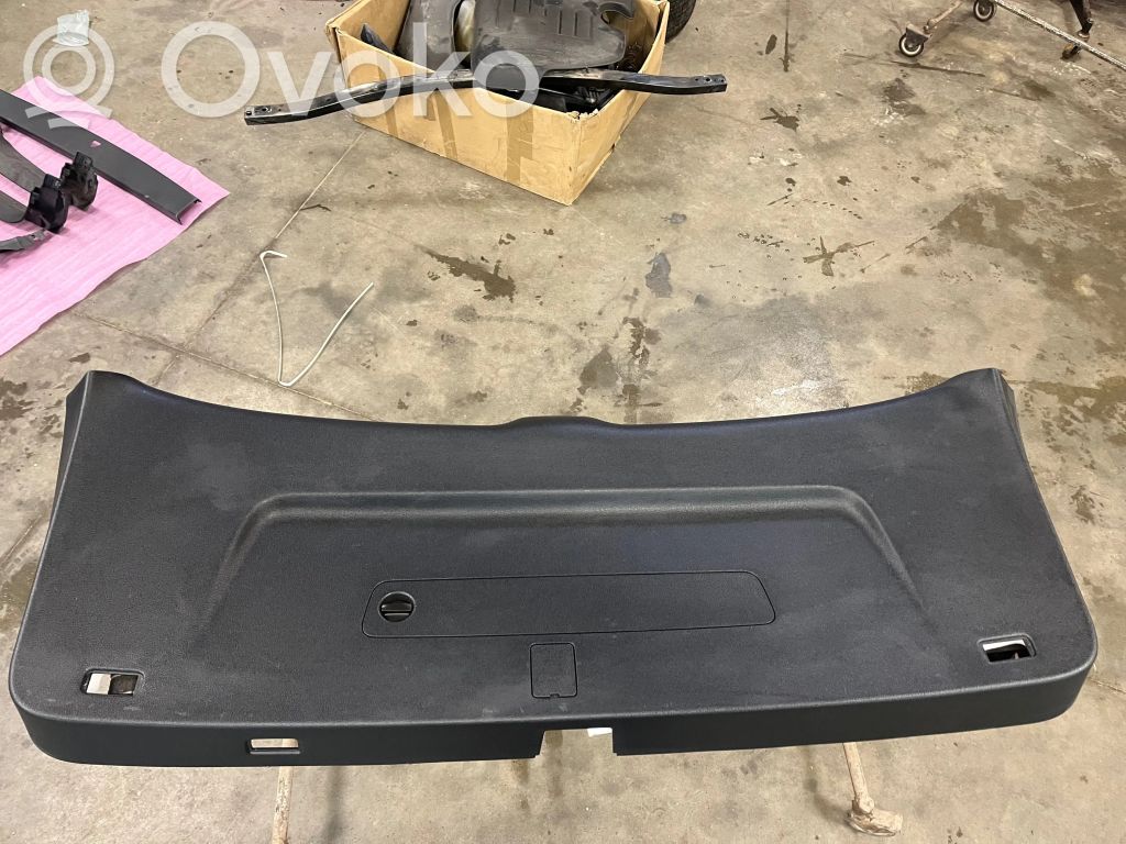 Audi Q7 4M Tailgate trim 