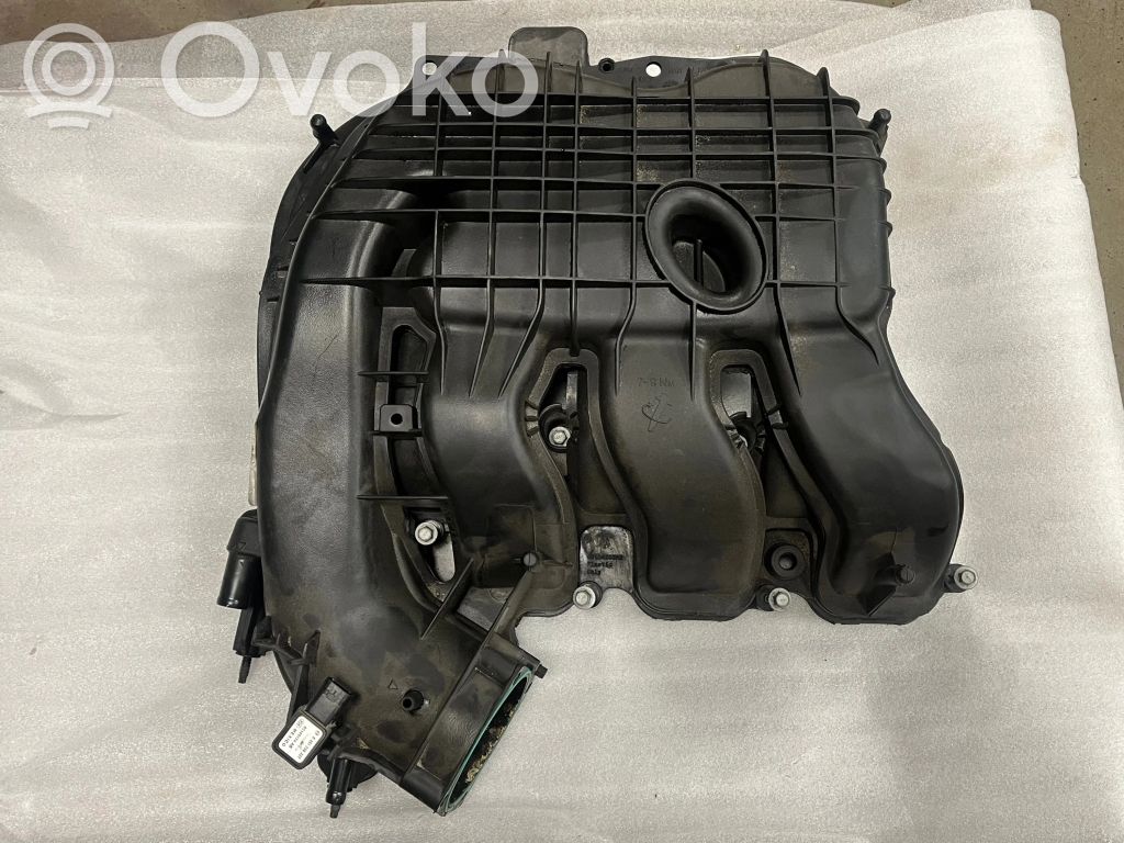 Dodge Challenger Intake manifold 