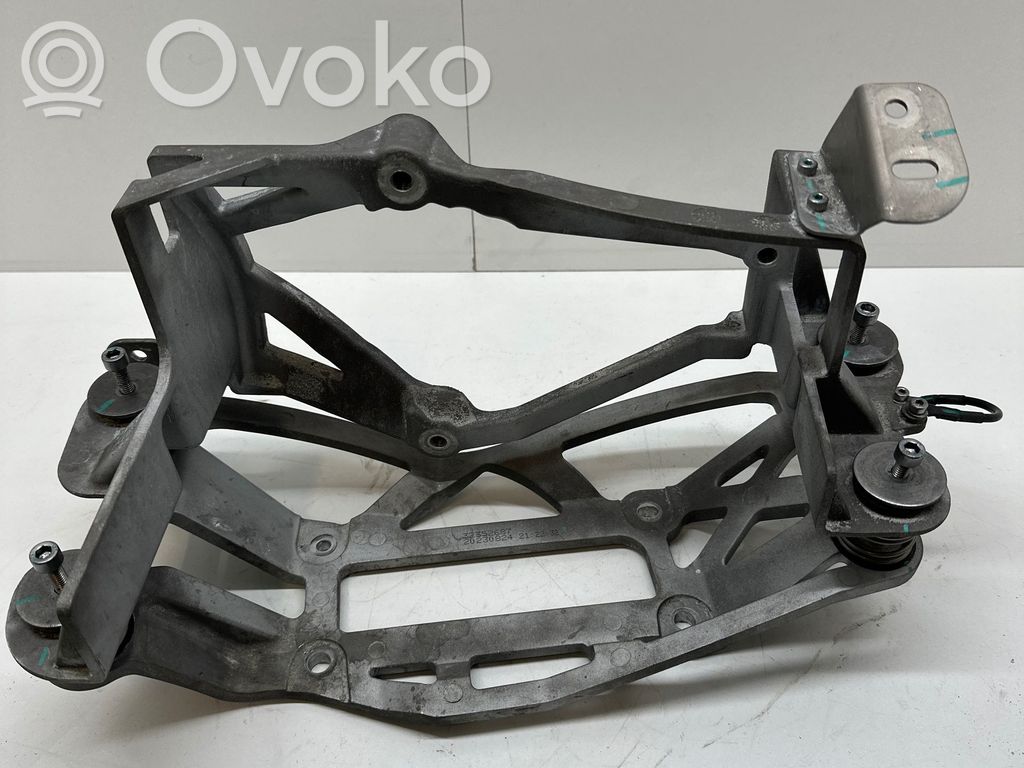 Volvo C40 Oro kondicionieriaus kompresoriaus kronšteinas 