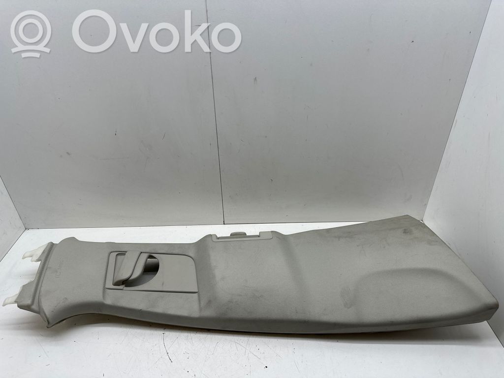 Volvo XC90 Pilar (B) (superior) 