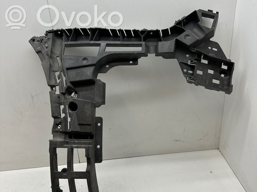 Volvo XC90 Soporte de montaje del parachoques trasero 