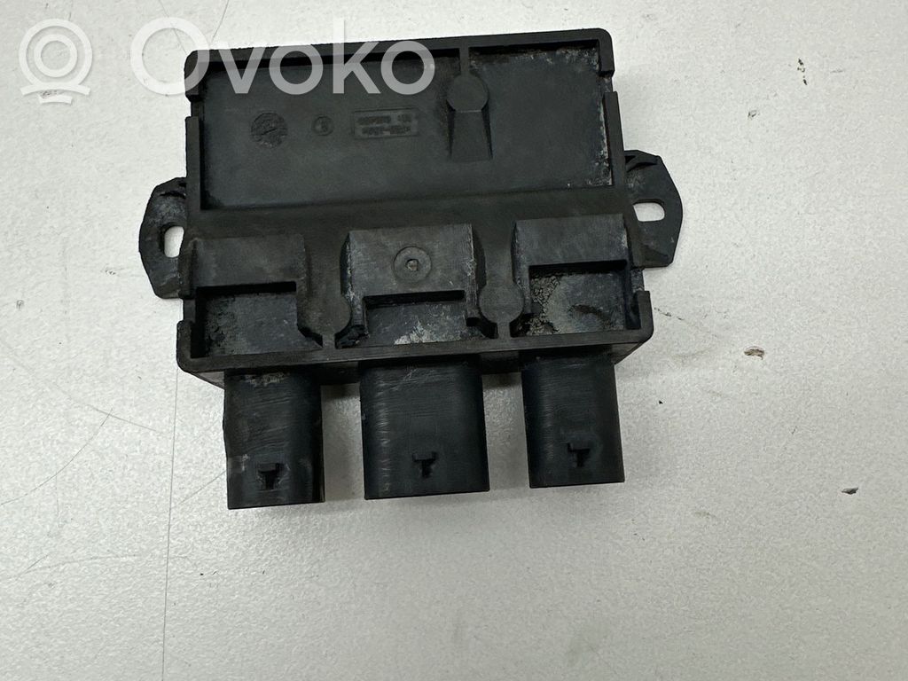 Volvo C40 Sterownik / Moduł elektrycznej klapy tylnej / bagażnika 