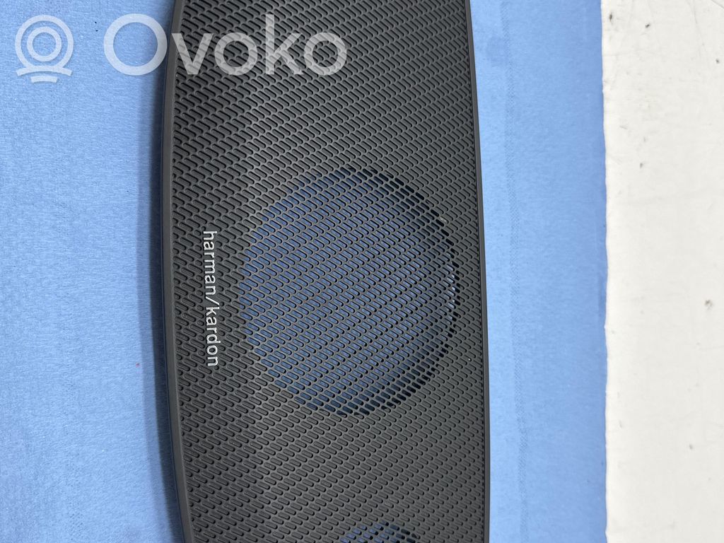 Maskownica centralnego głośnika deski rozdzielczej   31651395,W26102
