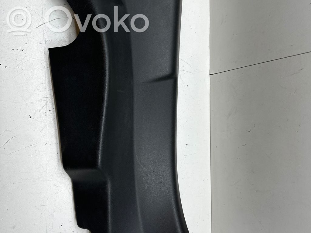 Volvo V40 Pilar (C) 