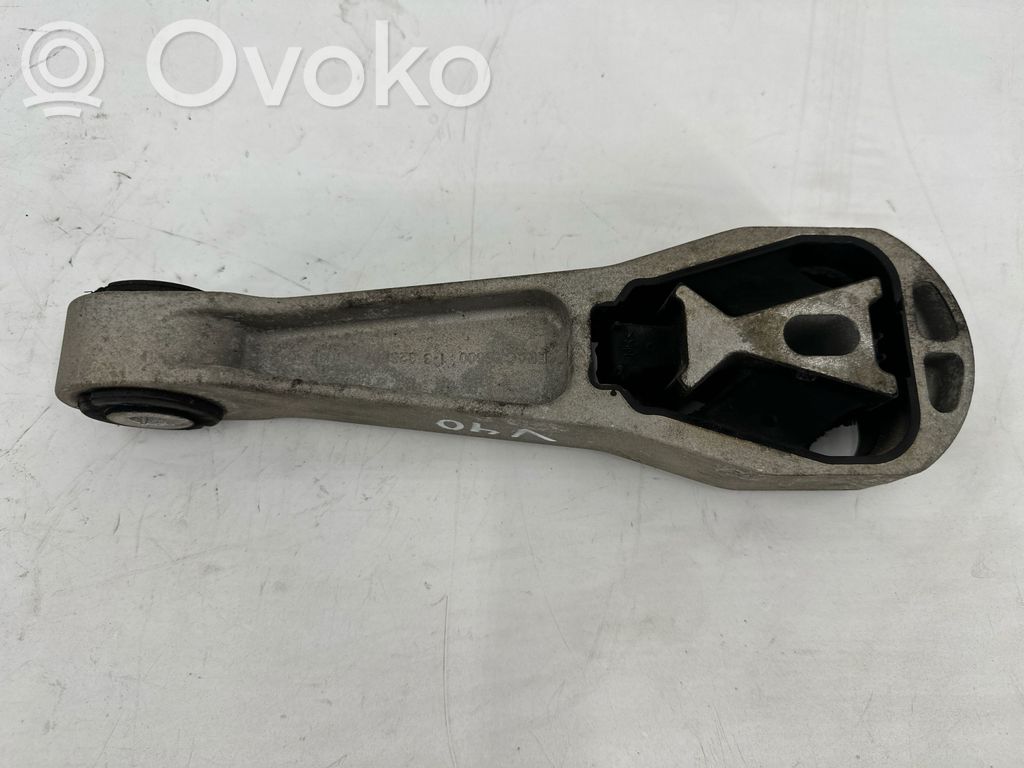 Engine mount bracket   31359642