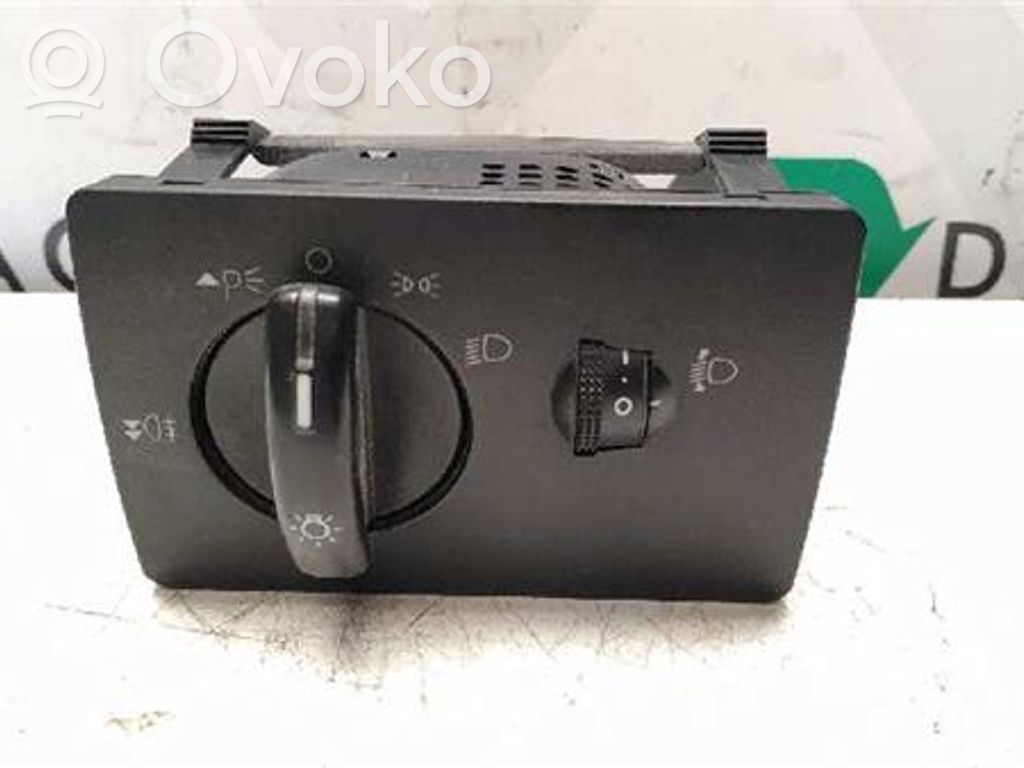 Interruptor de luz   G6DB,4M5T13A024LA