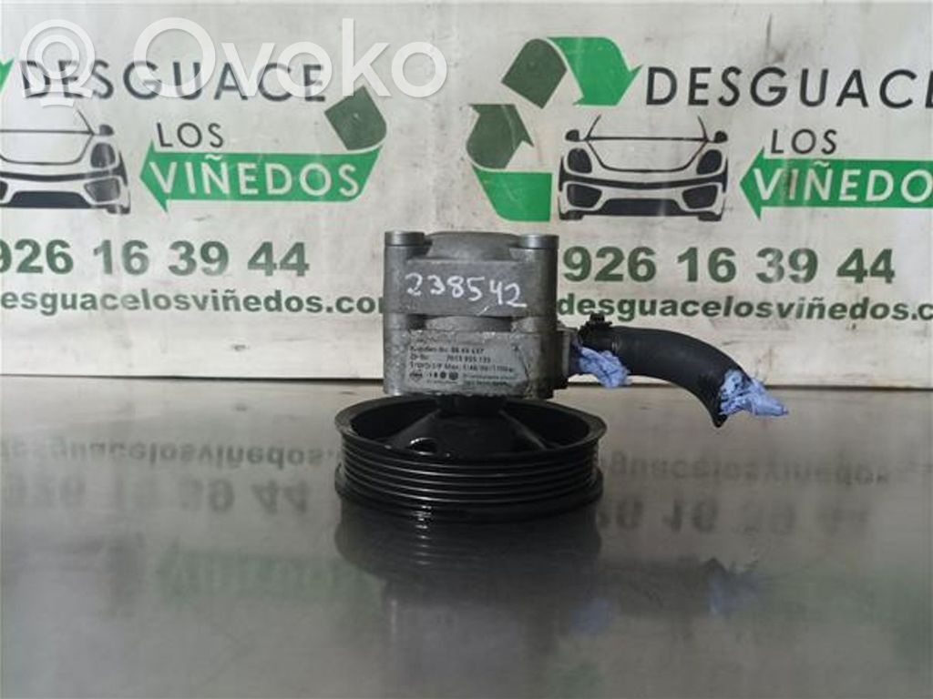 Ohjaustehostimen pumppu   D5252T,7613955135