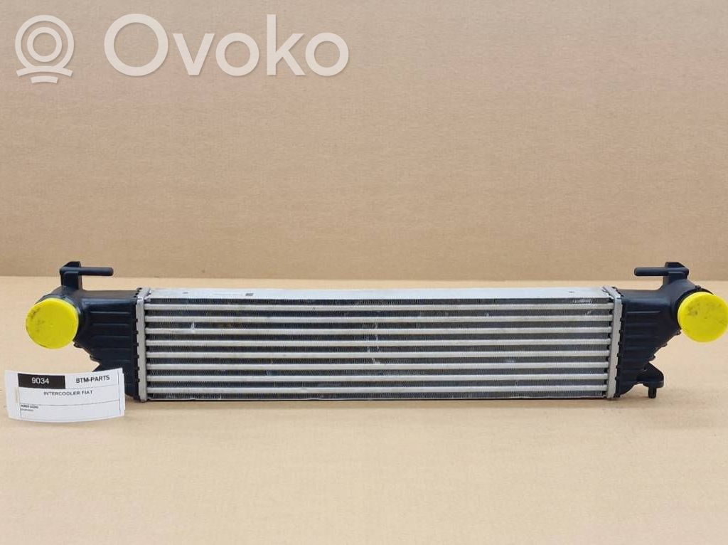 Fiat 500L Chłodnica powietrza doładowującego / Intercooler 
