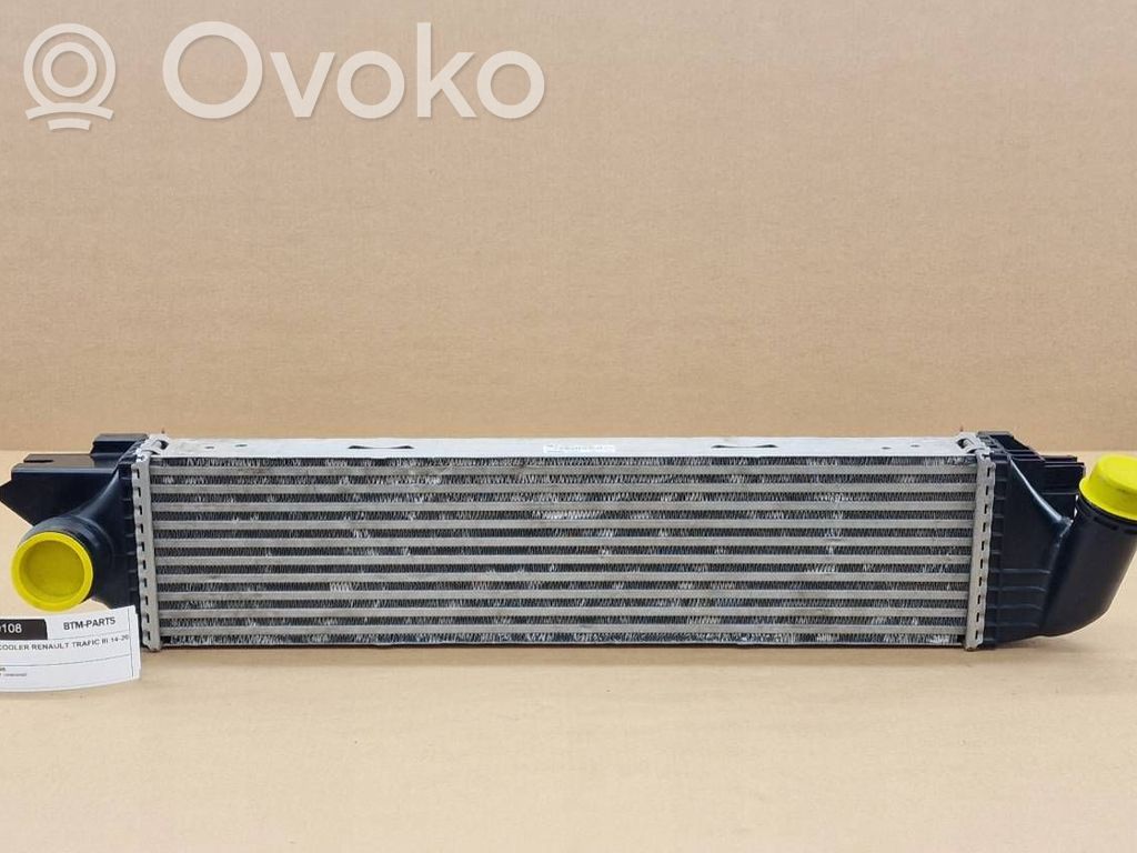Opel Vivaro Interkūlerio radiatorius 