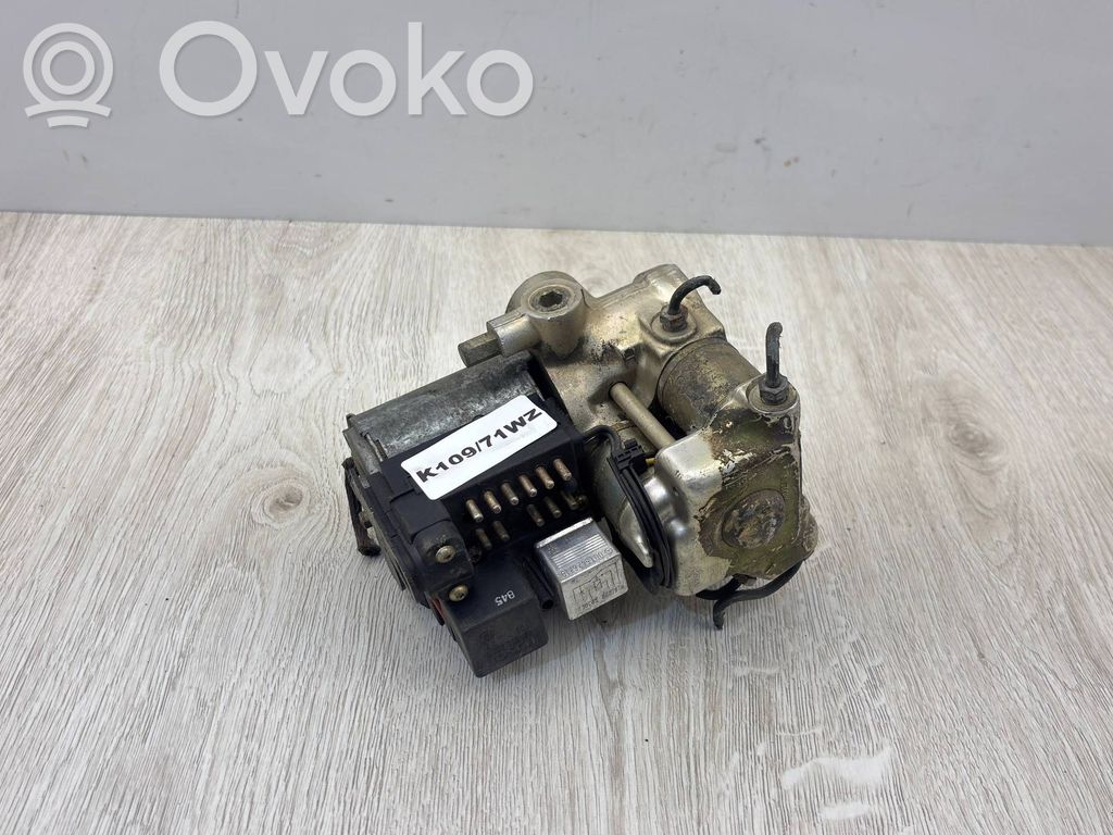 Volvo 960 ABS Pump 