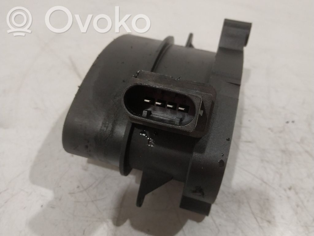 BMW 3 E46 Mass air flow meter 