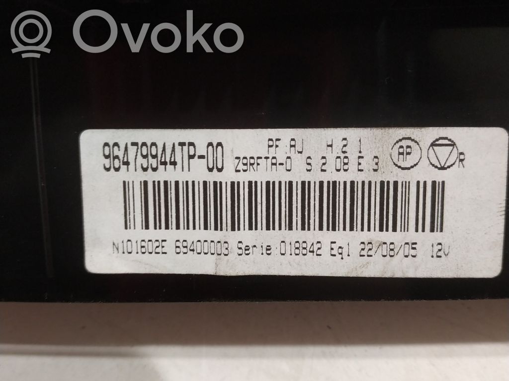 Peugeot 607 Climate control unit 