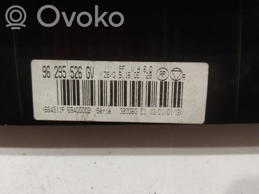 Peugeot 607 Climate control unit 