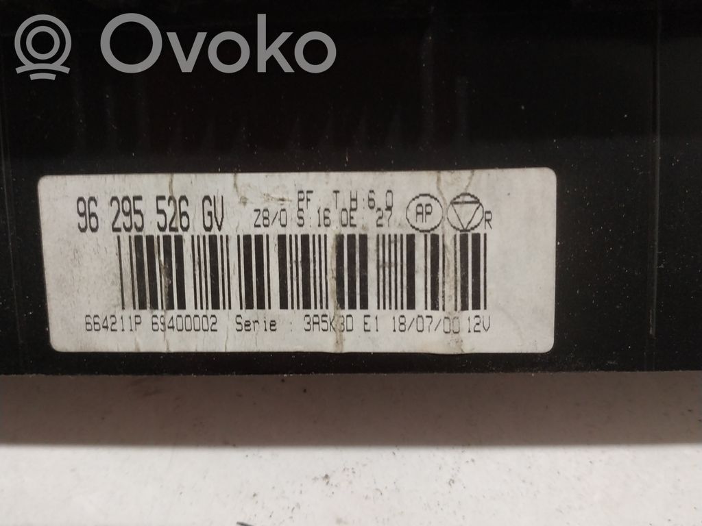 Peugeot 607 Climate control unit 