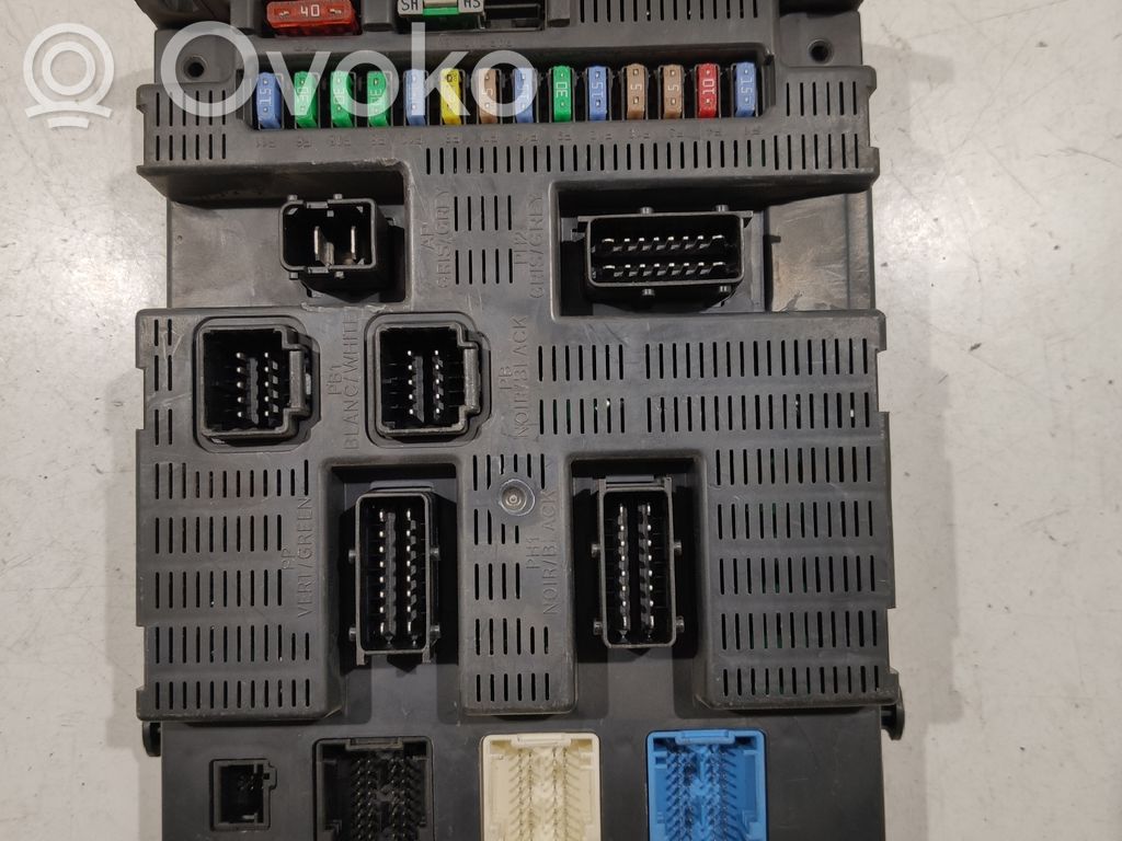 Peugeot 207 Comfort/convenience module 