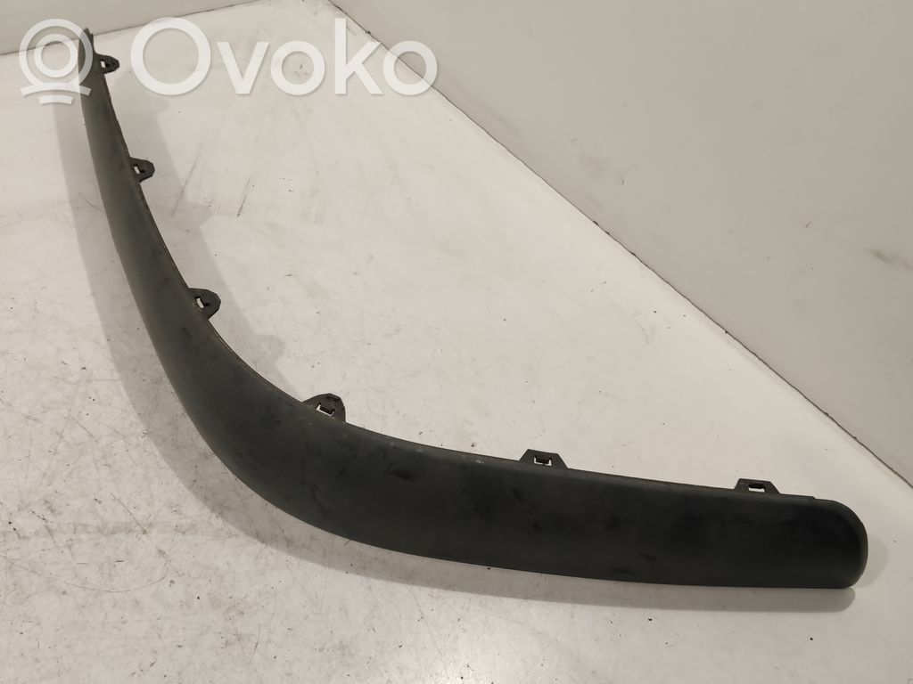 Citroen C5 Etupuskurin jakajan koristelista 