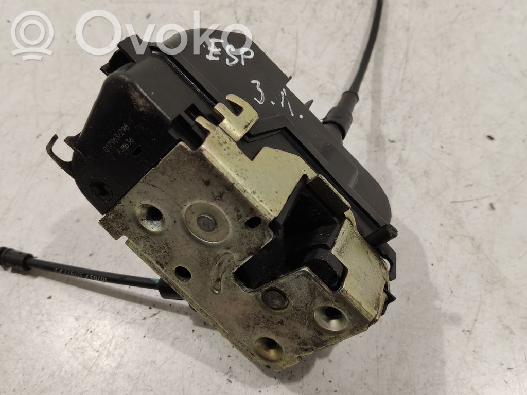 Renault Espace -  Grand espace IV Rear door lock 