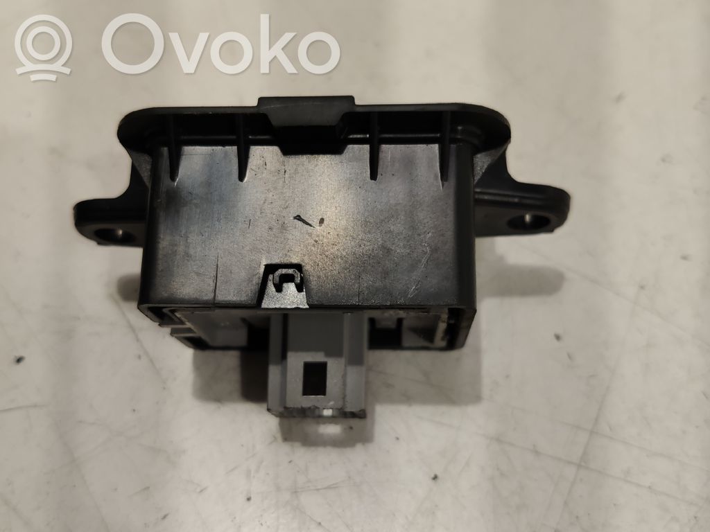 Renault Megane III Cruise control switch 