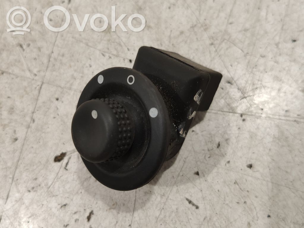 Renault Espace -  Grand espace IV Wing mirror control module 
