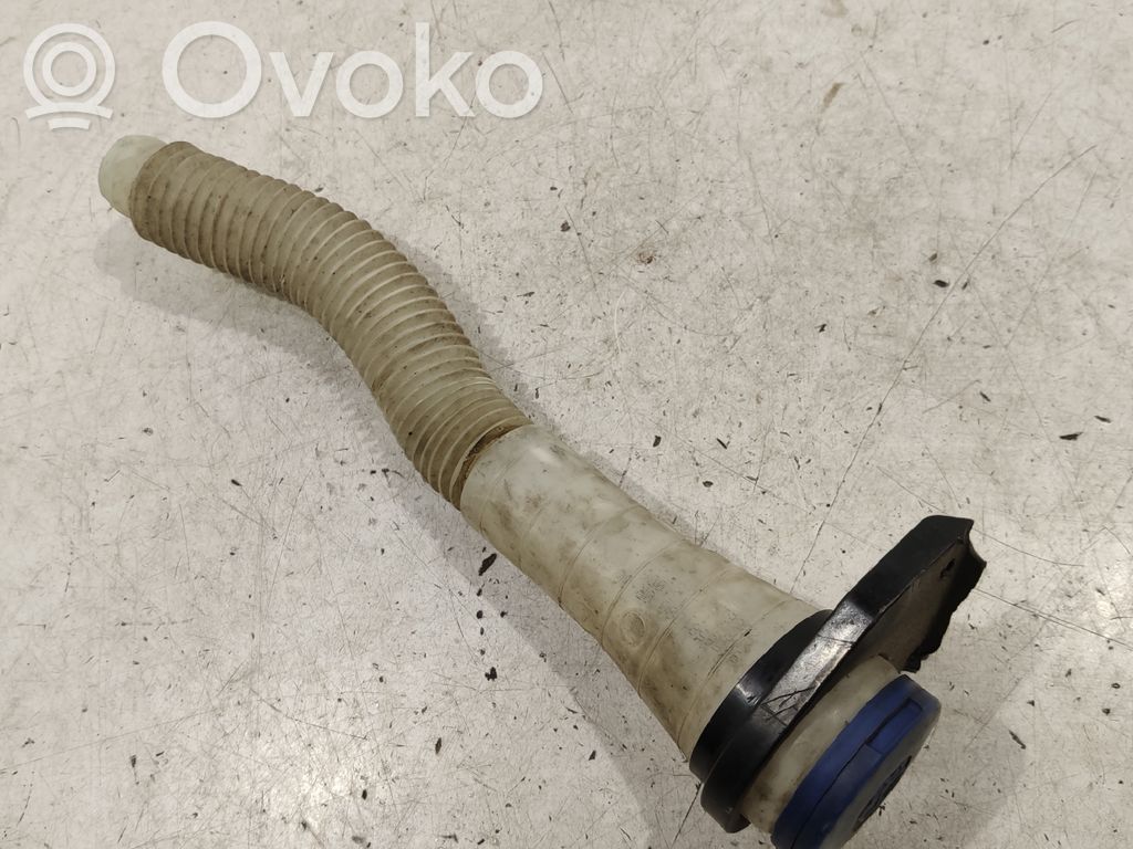 Peugeot 807 Langų skysčio bakelio užpylimo vamzdelis 