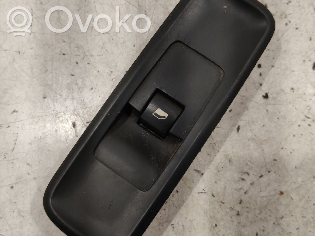 Peugeot 807 Electric window control switch 