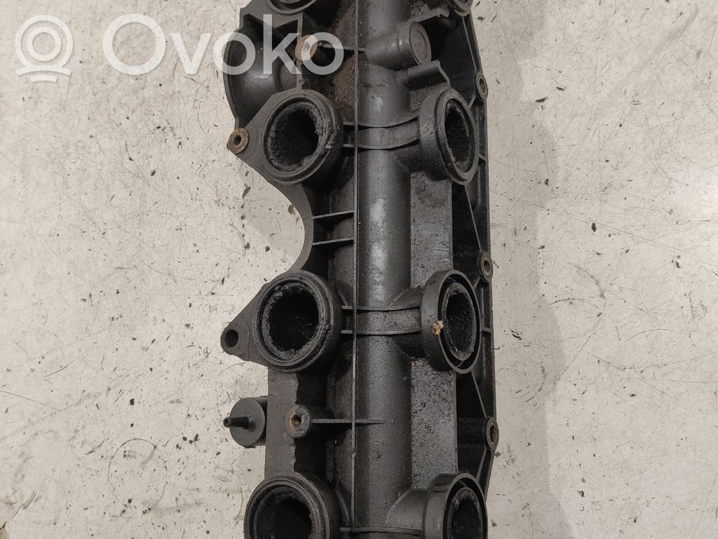 Renault Espace III Intake manifold 