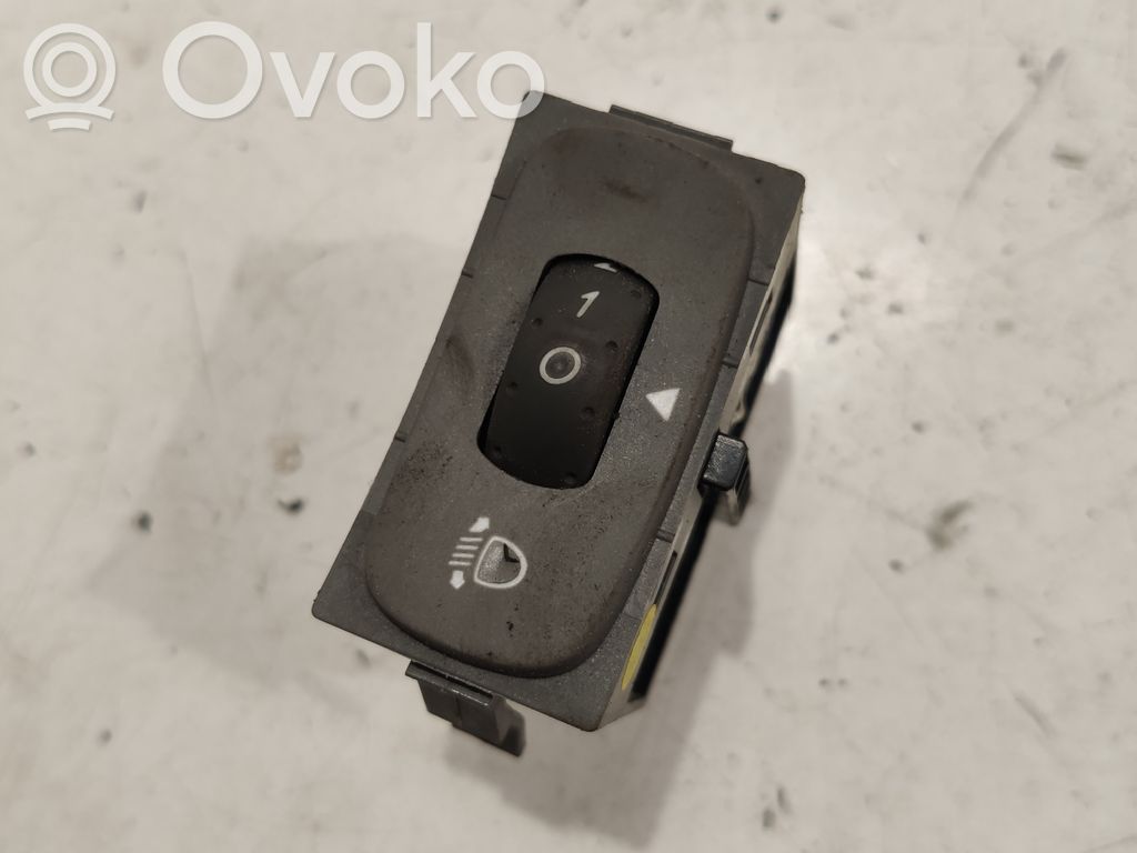 Renault Laguna II Headlight level height control switch 