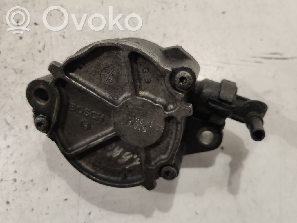 Peugeot 307 Pompă vacuum 