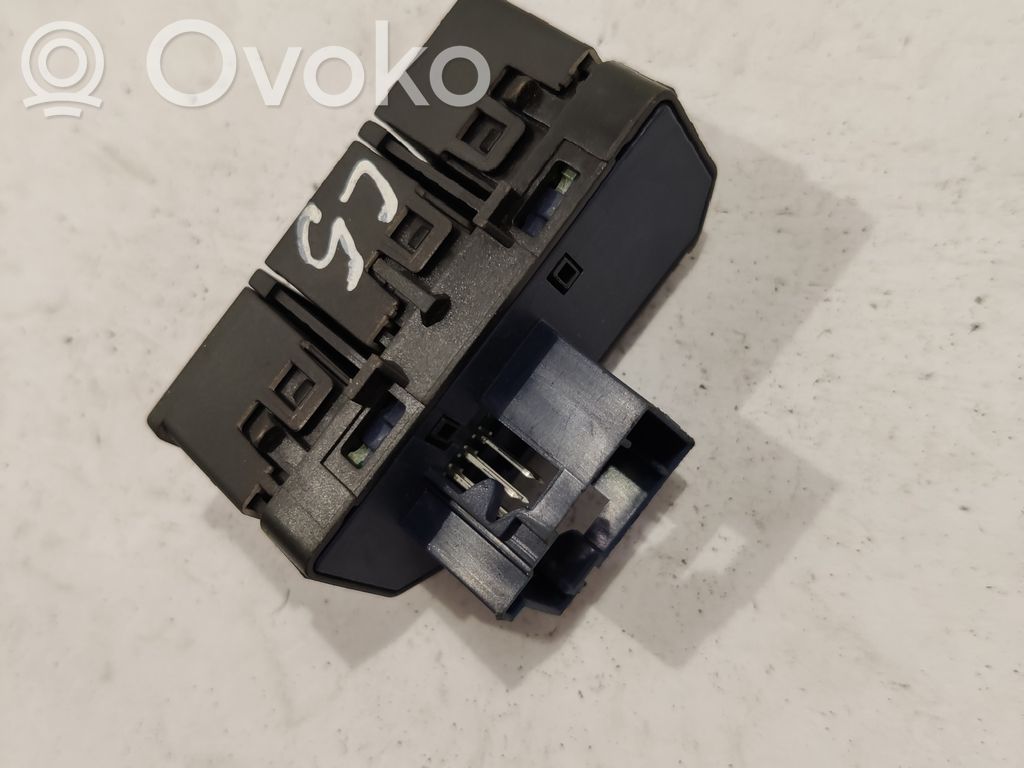Citroen C5 ESP (stability program) switch 