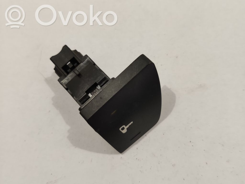 Peugeot 307 Central locking switch button 