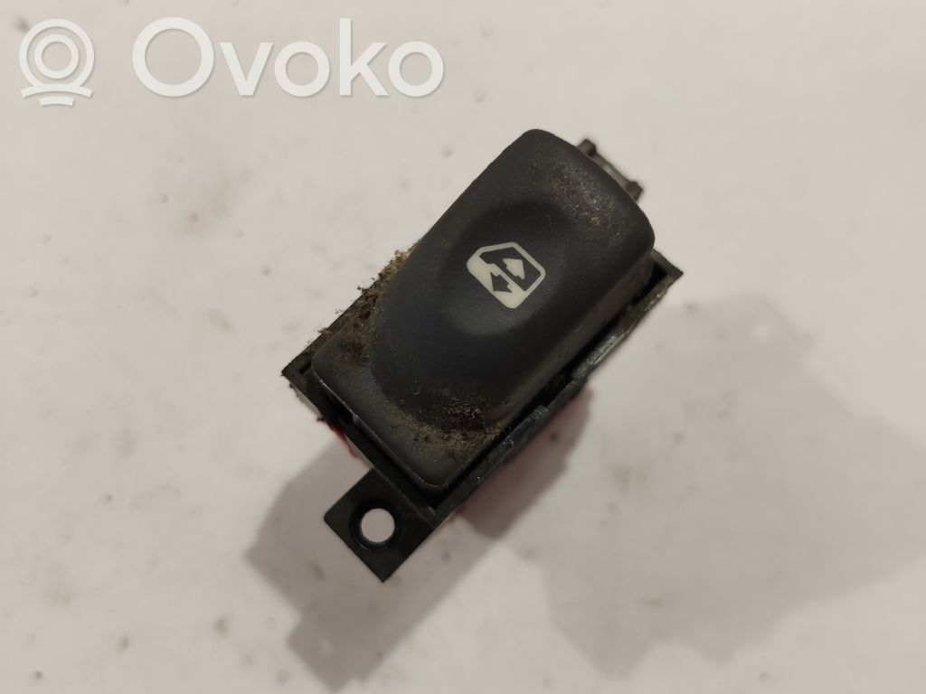 Renault Espace III Electric window control switch 