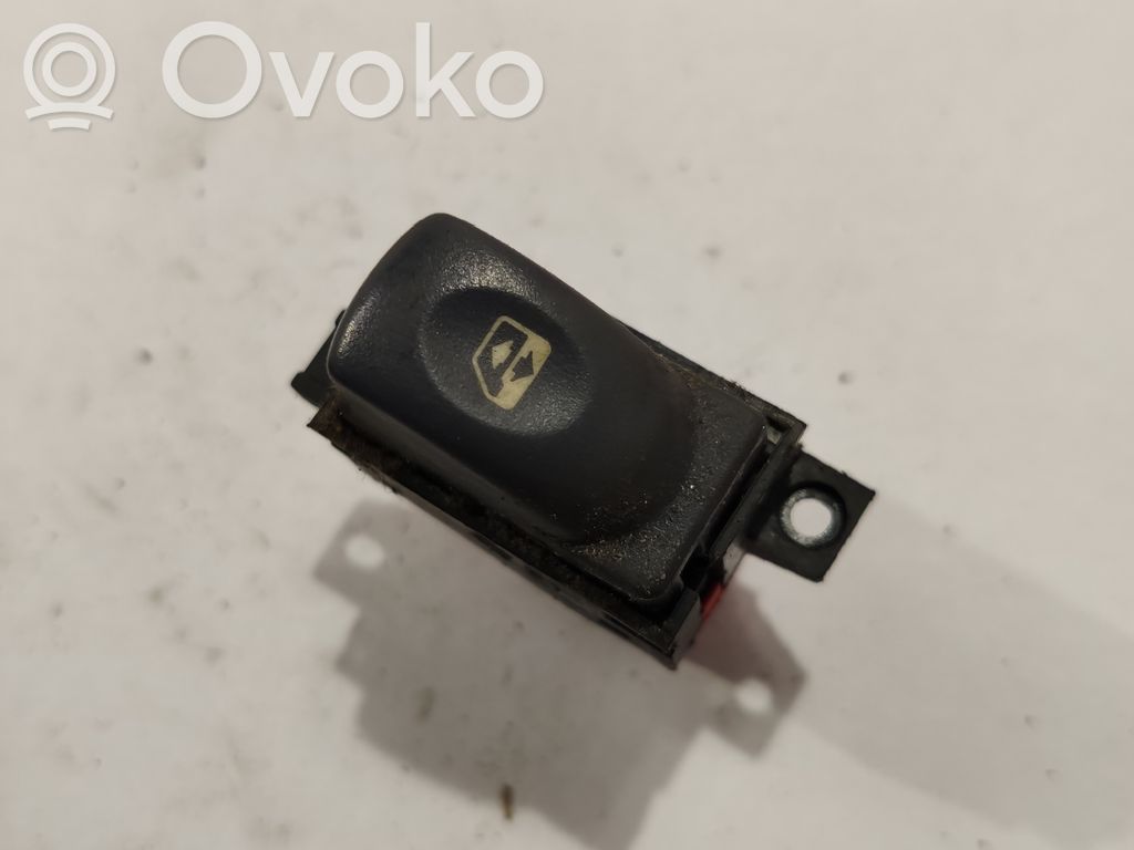 Renault Espace III Electric window control switch 