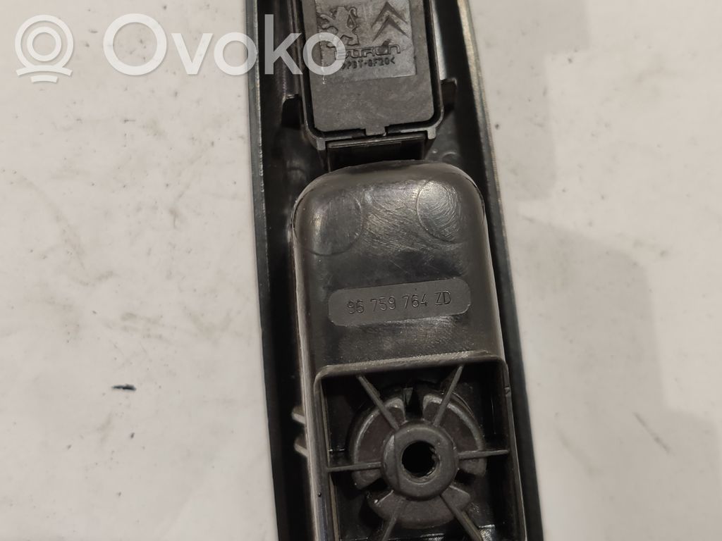 Peugeot 5008 Electric window control switch 