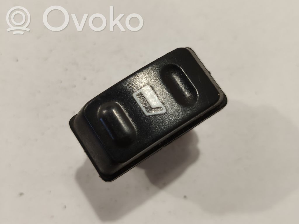 Citroen Xsara Picasso Electric window control switch 