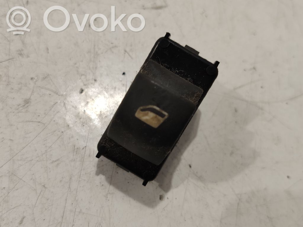 Citroen Berlingo Electric window control switch 