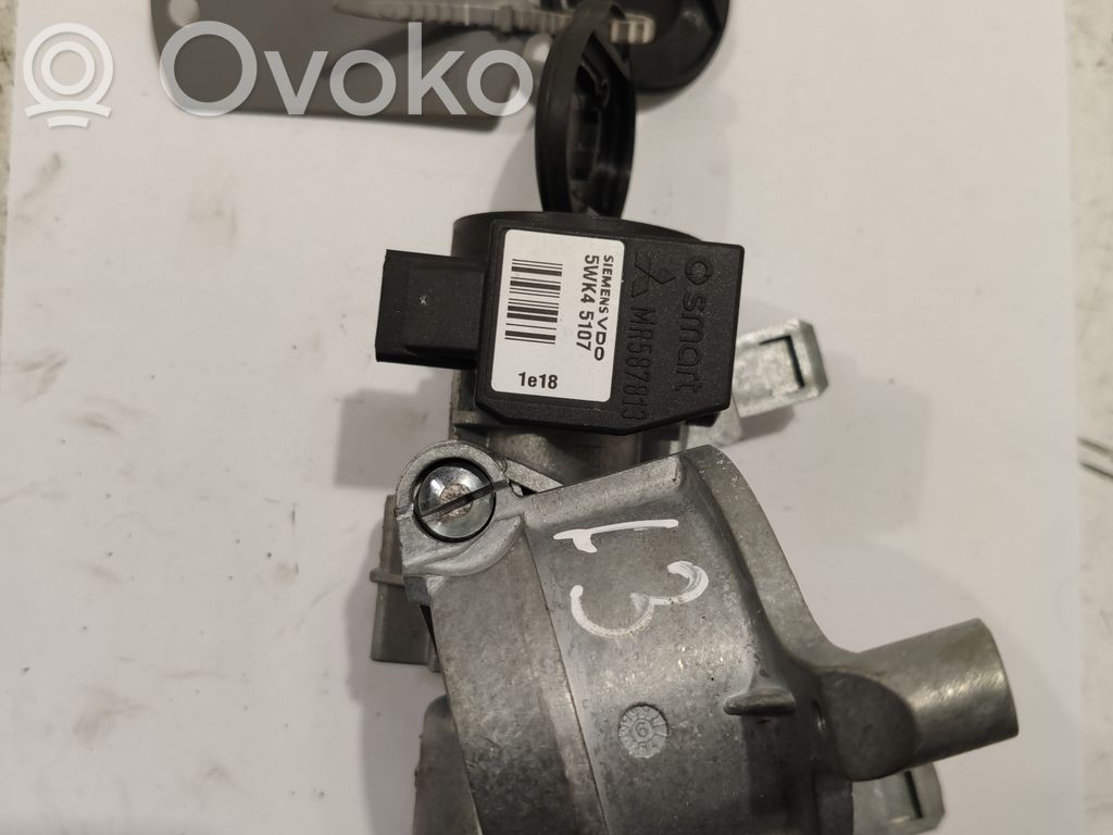 Užvedimo spynelė   4408A040