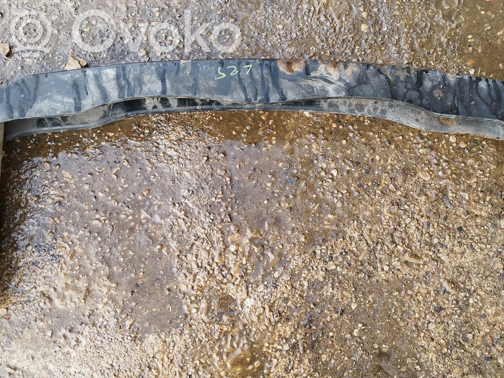 Travesaño del parachoques delantero   8K0807332,8K0807331