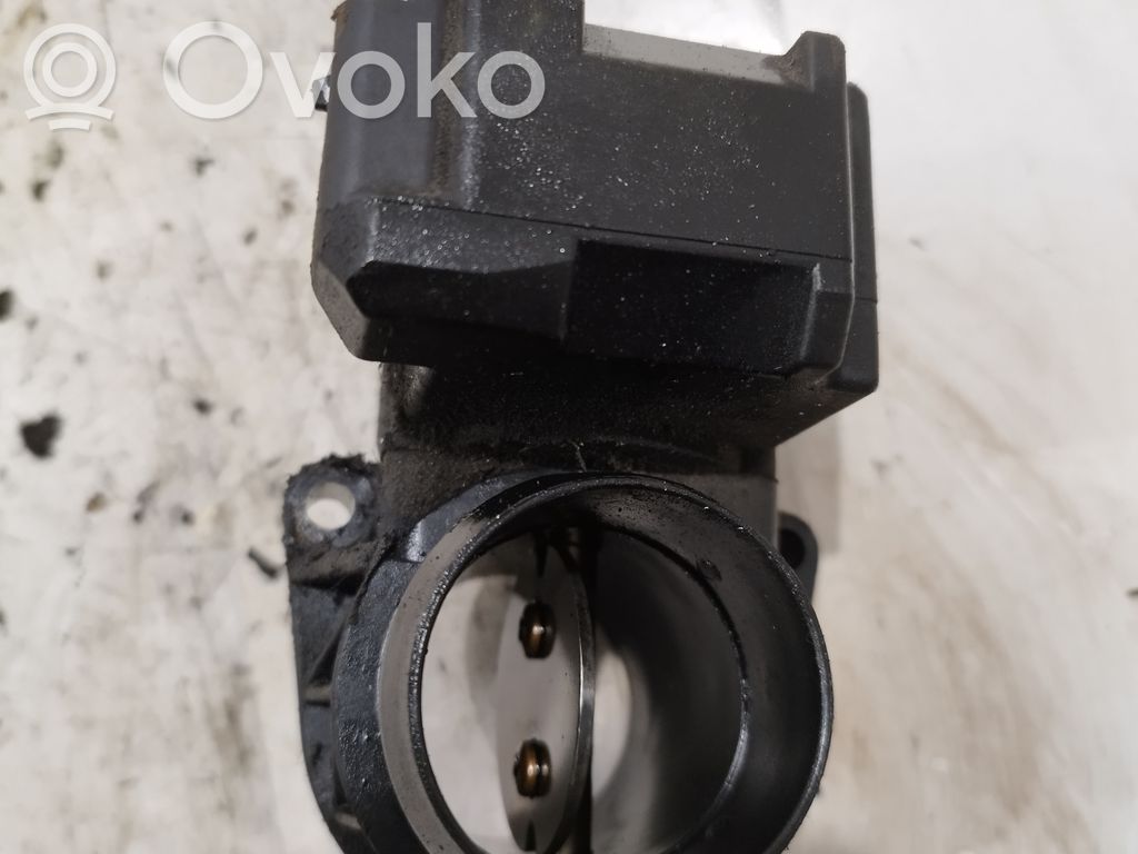 Ford Fiesta Droselinė sklendė 