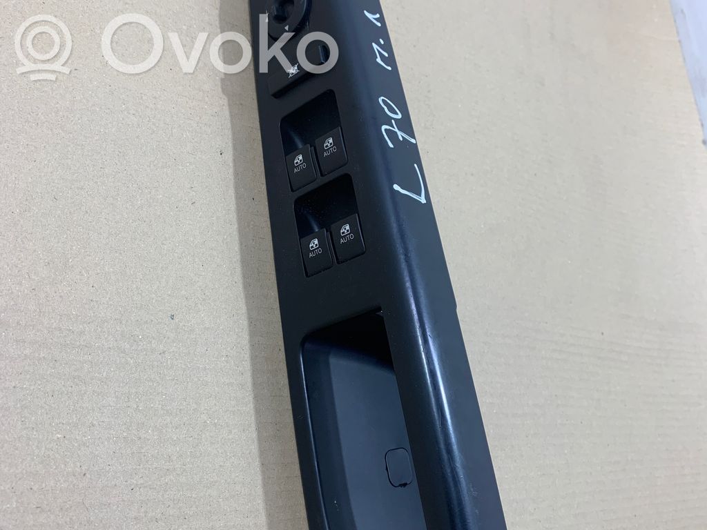 KIA Ceed Electric window control switch 