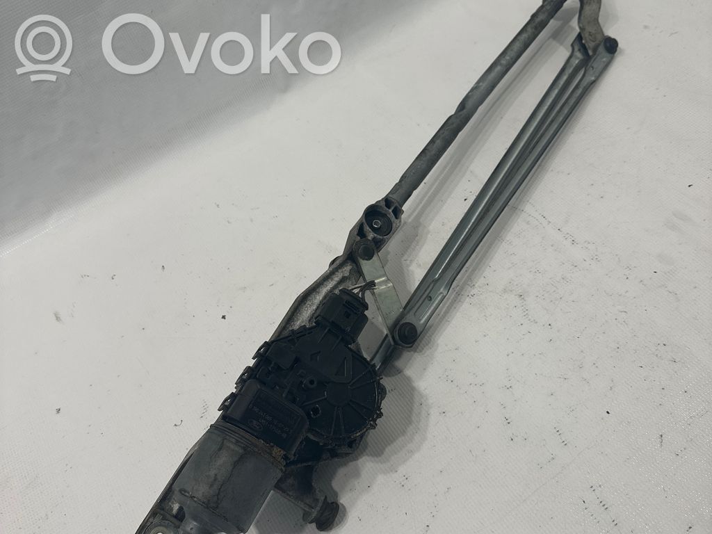 Ford Focus Front wiper linkage and motor 